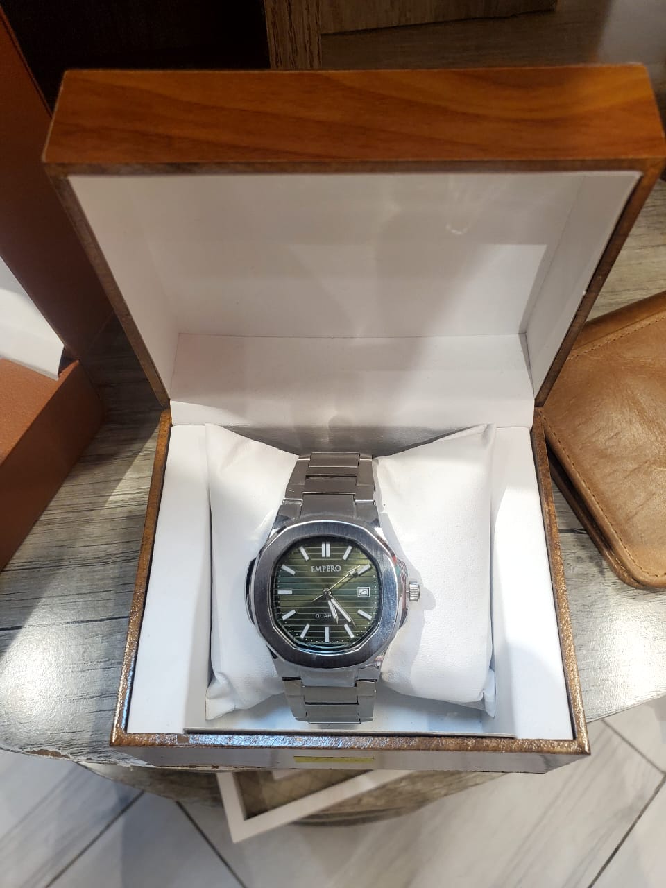 Empero Watch