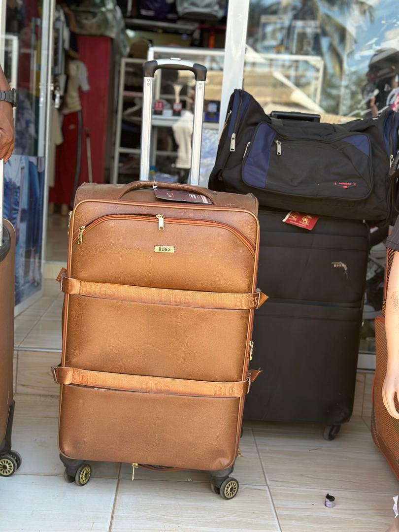 Big5 Trolley Suitcase