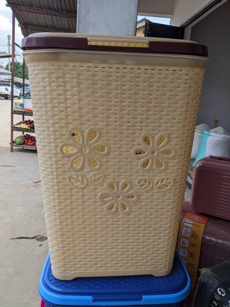 Tenga la nguo